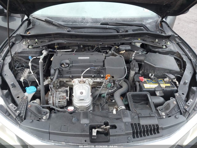 1HGCR2F15HA002123 Honda Accord Sport Se