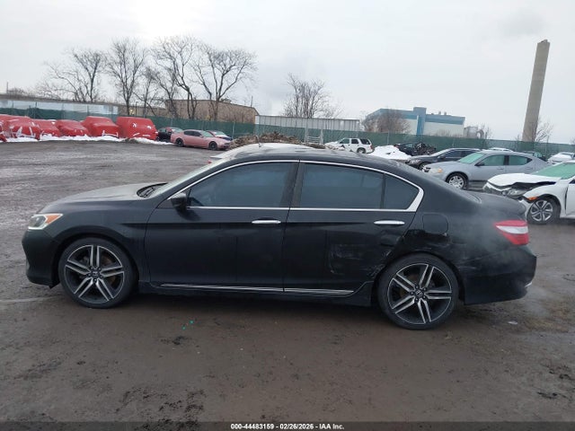 1HGCR2F15HA002123 Honda Accord Sport Se