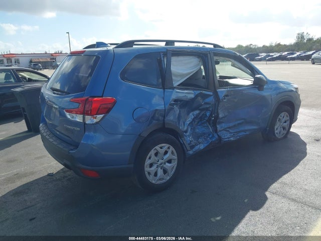 Продажа на аукционе авто 2019 Subaru Forester, vin: JF2SKACC1KH420810, номер лота: 44483175