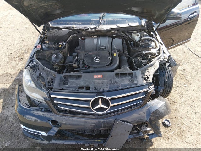 2014 MERCEDES-BENZ C 250 WDDGF4HB2EA951804 Photo 9