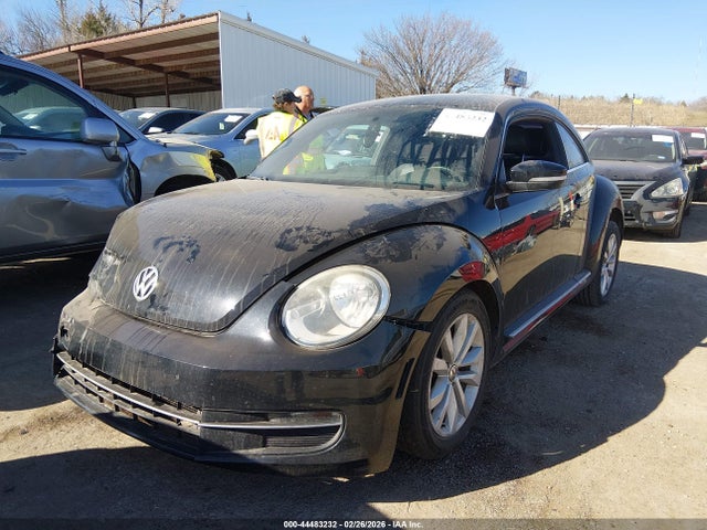 2013 Volkswagen Beetle 2.0l Tdi მანქანა იყიდება აუქციონზე, vin: 3VWJL7AT8DM615943, აუქციონის ნომერი: 44483232