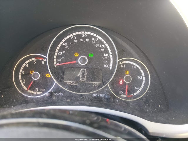 2013 Volkswagen Beetle 2.0l Tdi მანქანა იყიდება აუქციონზე, vin: 3VWJL7AT8DM615943, აუქციონის ნომერი: 44483232