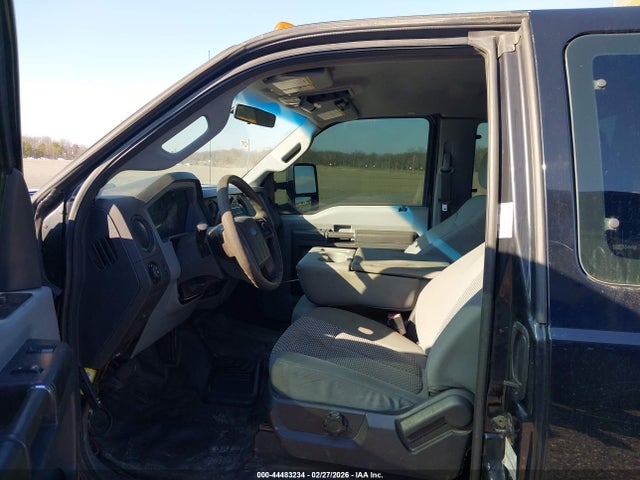 Продажа на аукционе авто 2016 Ford F-550 Chassis Xl, vin: 1FD0X5HY7GEA53404, номер лота: 44483234