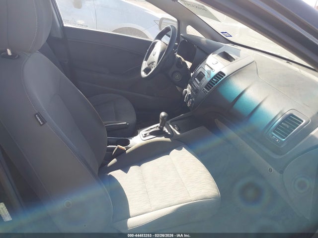 KNAFK4A65G5513110 KIA FORTE LX