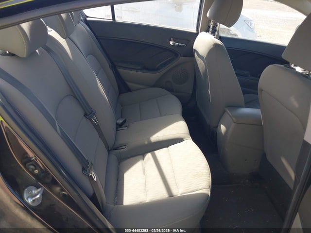 KNAFK4A65G5513110 KIA FORTE LX