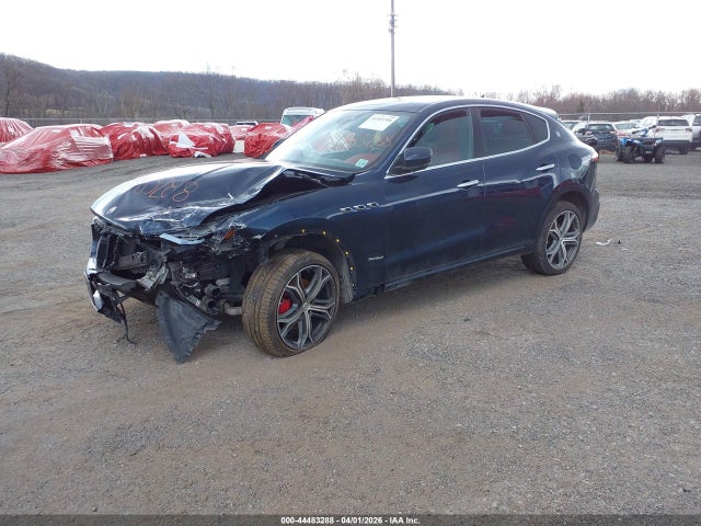 2021 MASERATI LEVANTE ZN661XUS2MX366145 Photo 1