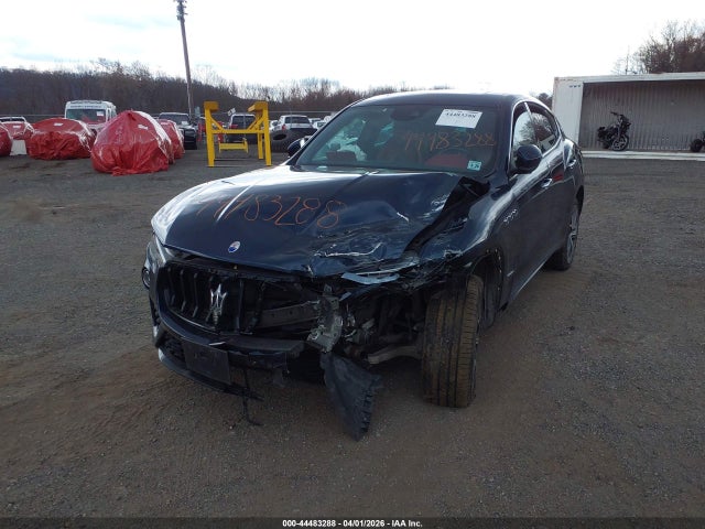 2021 MASERATI LEVANTE ZN661XUS2MX366145 Photo 5