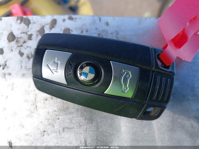 Продажа на аукционе авто 2015 Bmw X1 Sdrive28i, vin: WBAVM1C59FV315329, номер лота: 44483317