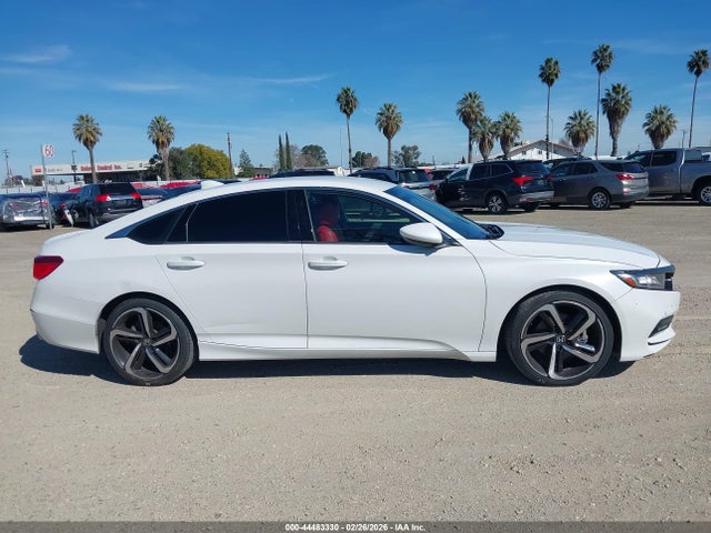 1HGCV1F31JA027811 Honda Accord Sport