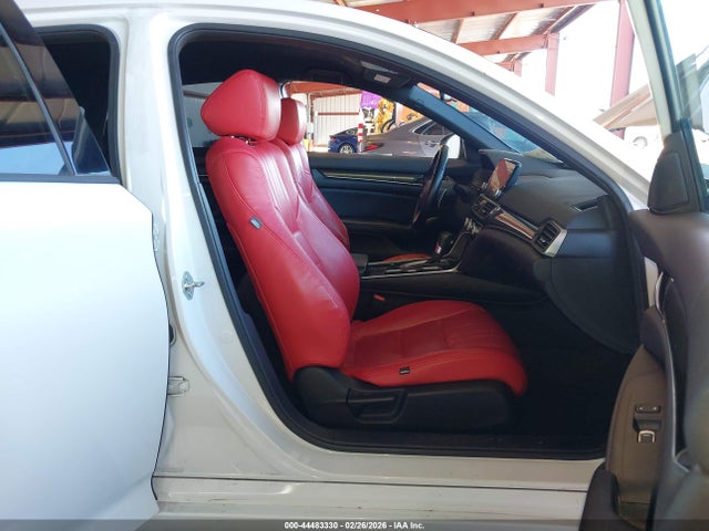 1HGCV1F31JA027811 Honda Accord Sport