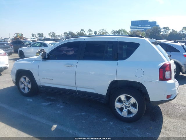 44483376 :رقم المزاد ، 1C4NJCEB8HD198295 vin ، 2017 Jeep Compass Latitude Fwd مزاد بيع