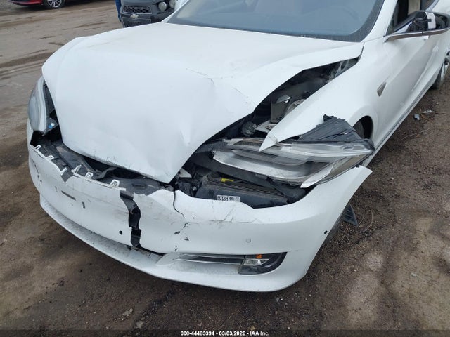 Продаж на аукціоні авто 2016 Tesla Model S 60d/70d/75d/85d/90d, vin: 5YJSA1E26GF141480, номер лоту: 44483394
