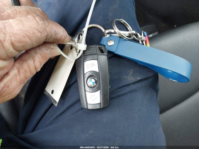 Продажа на аукционе авто 2009 Bmw 328i, vin: WBAPH73569E128571, номер лота: 44483403