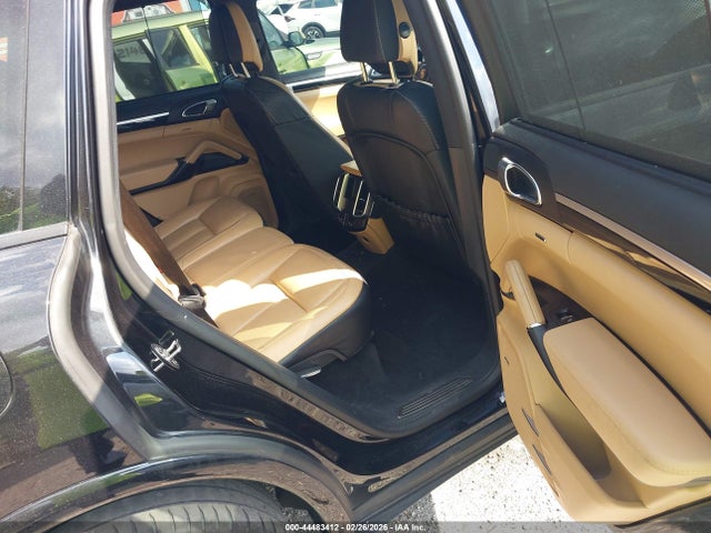 2017 PORSCHE CAYENNE WP1AA2A26HKA89455 Photo 7