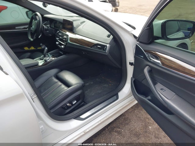 2019 Bmw 540i Xdrive მანქანა იყიდება აუქციონზე, vin: WBAJE7C5XKWD55456, აუქციონის ნომერი: 44483430