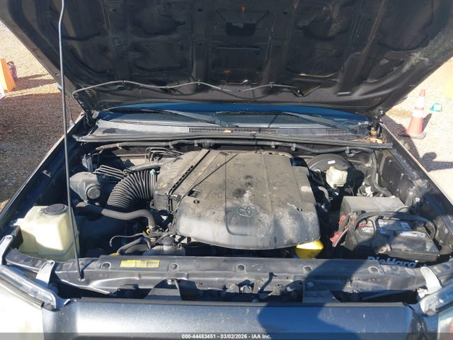 44483451 :رقم المزاد ، 3TMMU4FN3FM077712 vin ، 2015 Toyota Tacoma Base V6 مزاد بيع