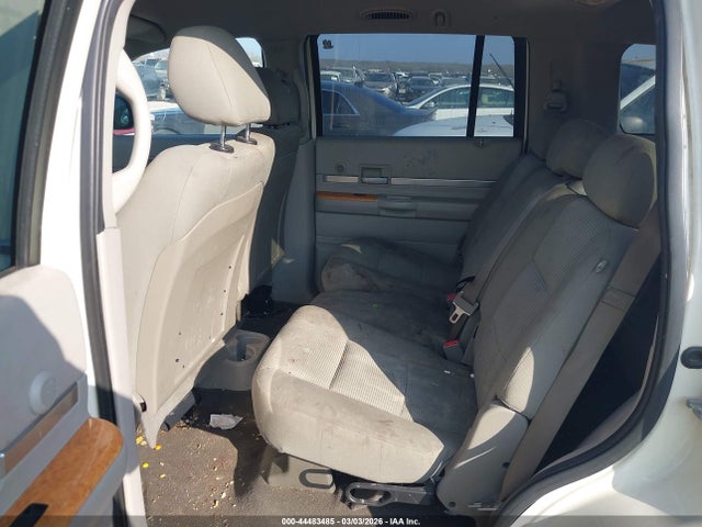 44483485 :رقم المزاد ، 1A8HX58N68F139174 vin ، 2008 Chrysler Aspen Limited مزاد بيع