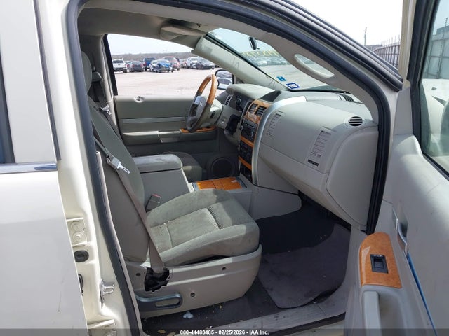 2008 CHRYSLER ASPEN 1A8HX58N68F139174 Photo 4