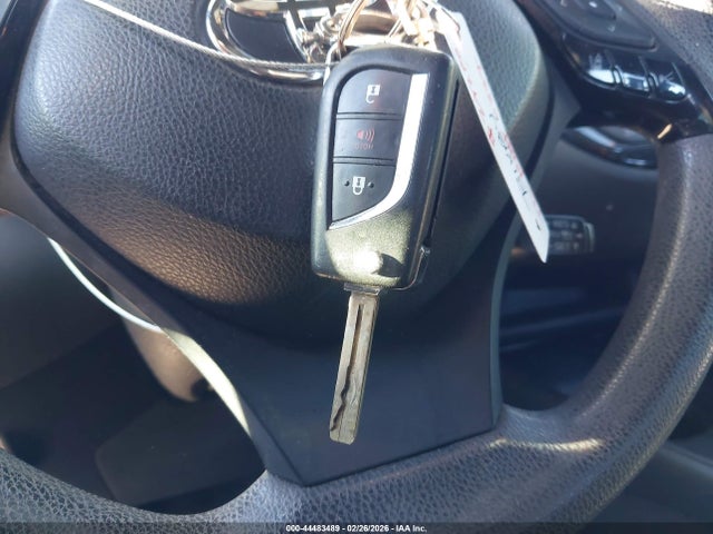 JTNKHMBX7K1026753 Toyota C-HR LE