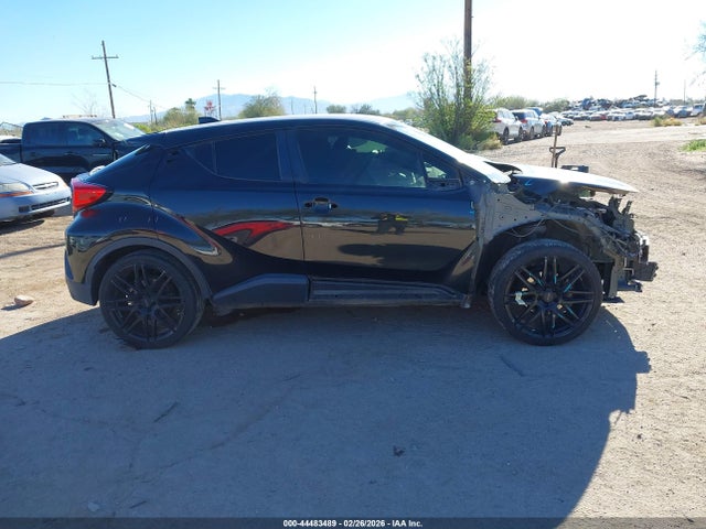 JTNKHMBX7K1026753 Toyota C-HR LE