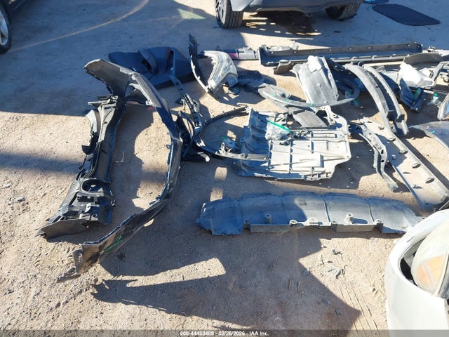 JTNKHMBX7K1026753 Toyota C-HR LE