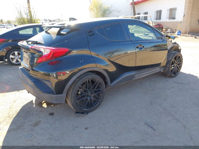 JTNKHMBX7K1026753 Toyota C-HR LE