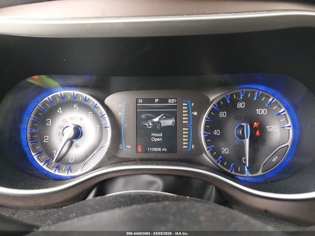 Aukcja sprzedaży 2017 Chrysler Pacifica Touring-l, vin: 2C4RC1BGXHR668663, numer aukcji: 44483493
