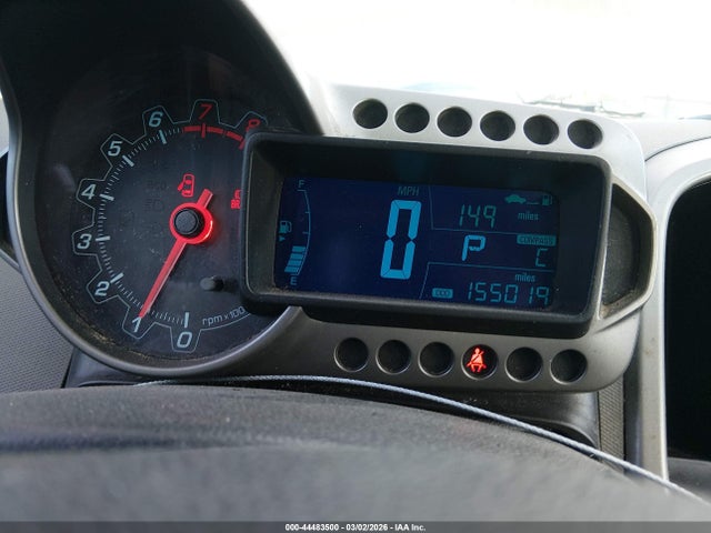 1G1JC5SH2E4106678 Chevrolet Sonic Lt Auto