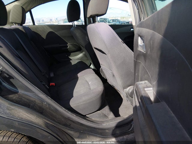1G1JC5SH2E4106678 Chevrolet Sonic Lt Auto