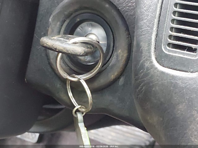 44483516 :رقم المزاد ، JH4KA96644C001774 vin ، 2004 Acura Rl 3.5 مزاد بيع