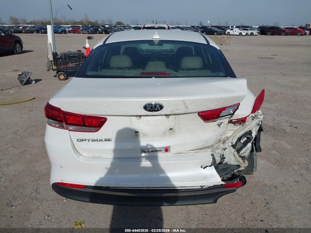 2018 Kia Optima Lx მანქანა იყიდება აუქციონზე, vin: KNAGT4L30J5205399, აუქციონის ნომერი: 44483530