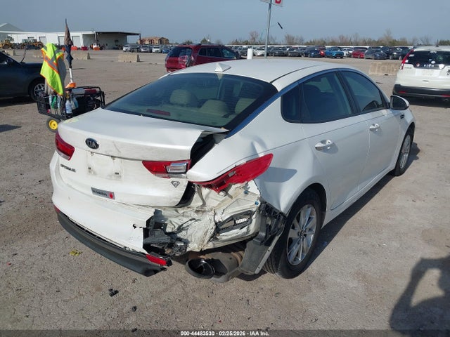 2018 Kia Optima Lx მანქანა იყიდება აუქციონზე, vin: KNAGT4L30J5205399, აუქციონის ნომერი: 44483530
