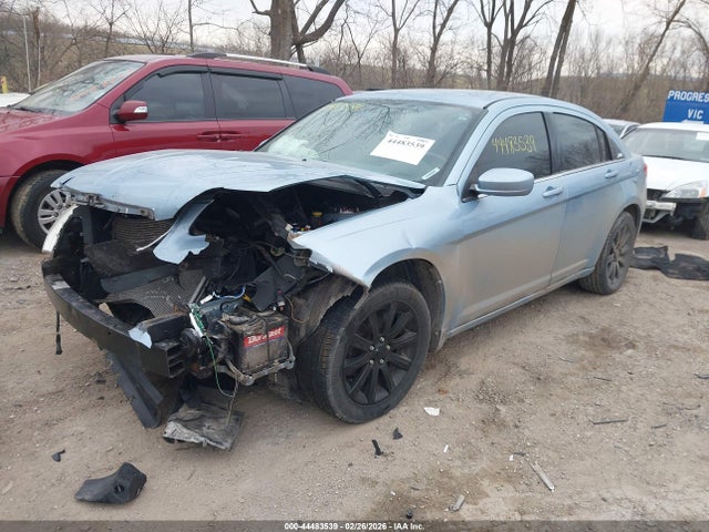 Продажа на аукционе авто 2012 Chrysler 200 Touring, vin: 1C3CCBBB9CN144527, номер лота: 44483539