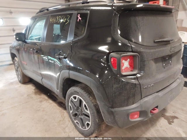 2015 JEEP RENEGADE ZACCJBCT2FPC46157 Photo 2