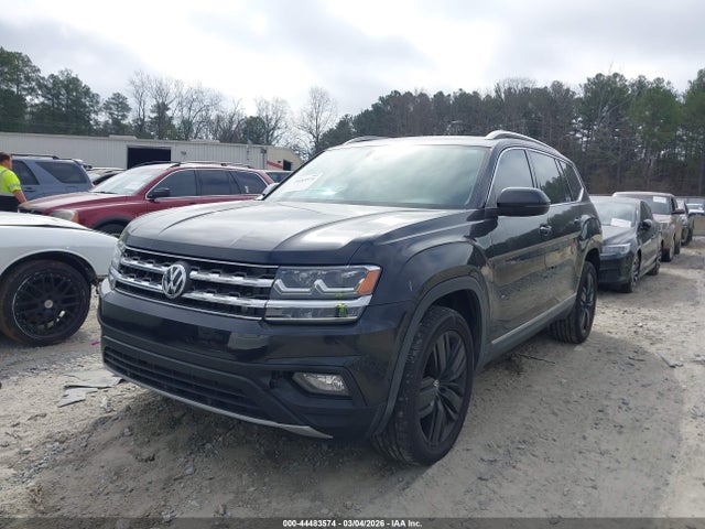 44483574 :رقم المزاد ، 1V2NR2CA8JC560956 vin ، 2018 Volkswagen Atlas 3.6l V6 Sel Premium مزاد بيع