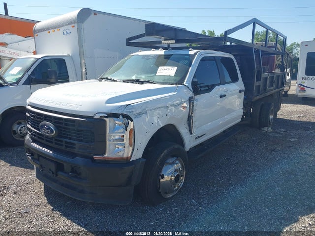 Ford F-550 Chassis Xl 2024 1FD0W5HT9REC09484 Image 2