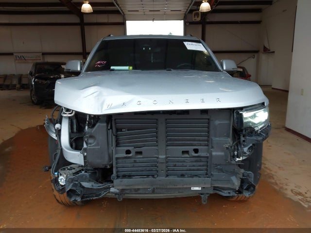Продажа на аукционе авто 2022 Jeep Wagoneer Series Iii 4x4, vin: 1C4SJVDT5NS140953, номер лота: 44483616