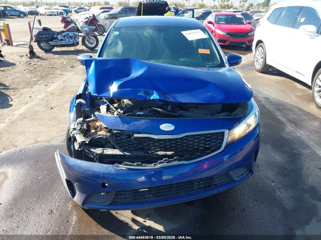 KIA FORTE LX 2017 3KPFK4A71HE126104 Image 12