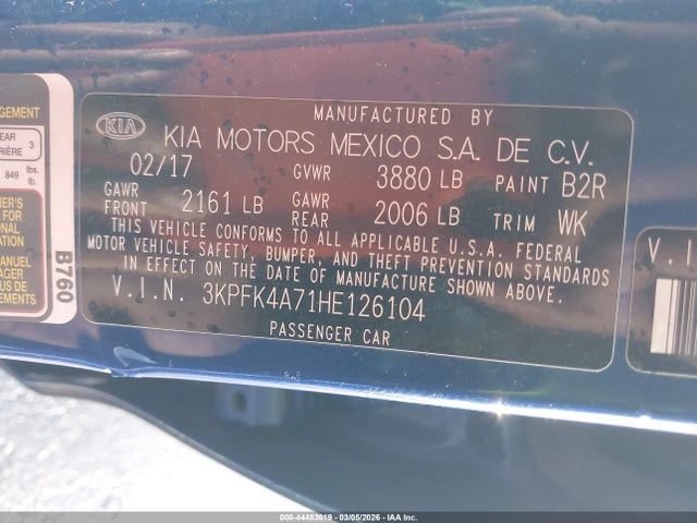 KIA FORTE LX 2017 3KPFK4A71HE126104 Image 9