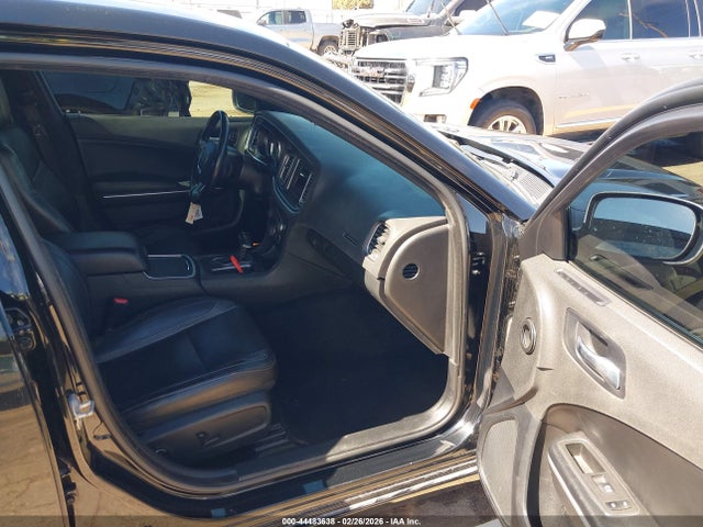 44483638 :رقم المزاد ، 2C3CDXBG9MH579158 vin ، 2021 Dodge Charger Sxt Rwd مزاد بيع