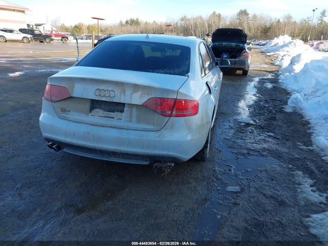 2012 AUDI S4 WAUDGAFLXCA111235 Photo 3