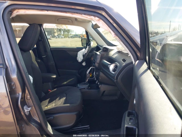 ZACCJABB4JPH44596 Jeep Renegade Latitude Fwd