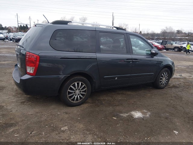 KIA SEDONA LX 2014 KNDMG4C76E6541961 Image 4