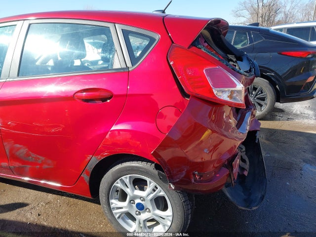 44483673 :رقم المزاد ، 3FADP4EJ7GM104777 vin ، 2016 Ford Fiesta Se مزاد بيع