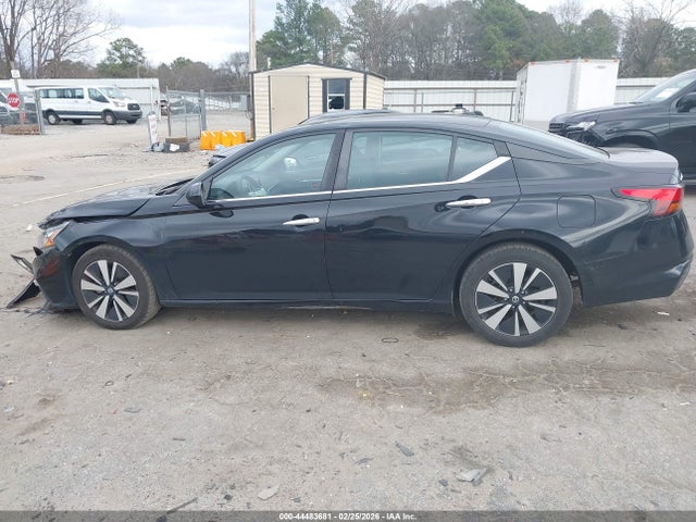 Продаж на аукціоні авто 2021 Nissan Altima Sv Fwd, vin: 1N4BL4DV4MN305027, номер лоту: 44483681