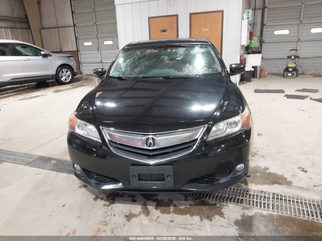 Продажа на аукционе авто 2013 Acura Ilx 2.0l, vin: 19VDE1F75DE000112, номер лота: 44483689