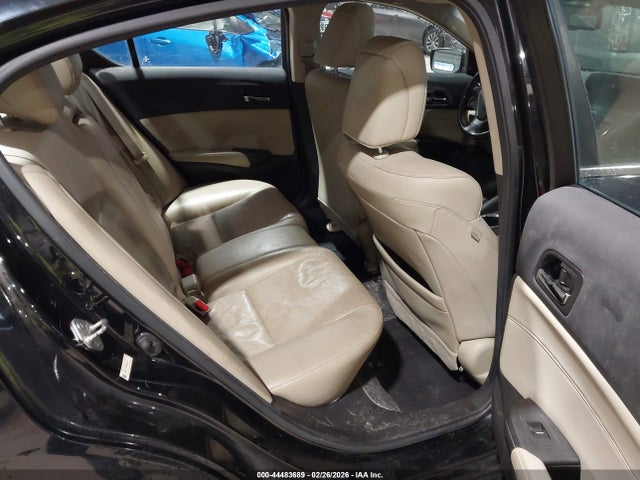 Продажа на аукционе авто 2013 Acura Ilx 2.0l, vin: 19VDE1F75DE000112, номер лота: 44483689