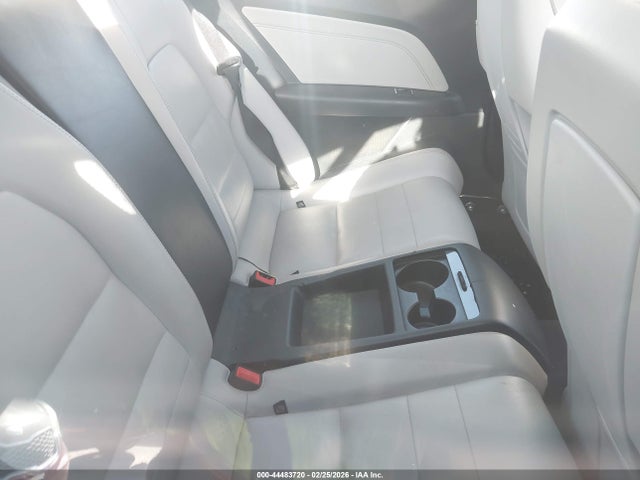 2014 Mercedes-benz E 550 მანქანა იყიდება აუქციონზე, vin: WDDKJ7DB0EF252786, აუქციონის ნომერი: 44483720