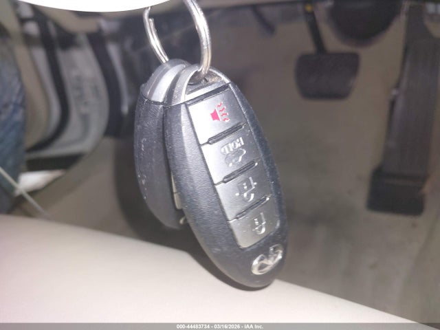 Продажа на аукционе авто 2015 Infiniti Q50 Premium, vin: JN1BV7AR0FM419552, номер лота: 44483734