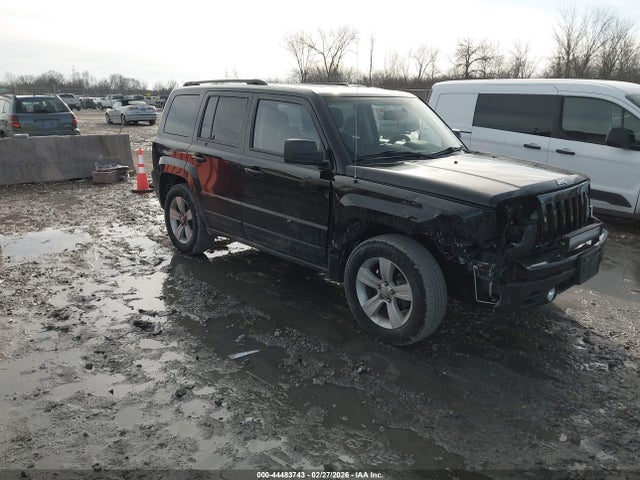 44483743 :رقم المزاد ، 1C4NJRFB9HD143971 vin ، 2017 Jeep Patriot Latitude 4x4 مزاد بيع